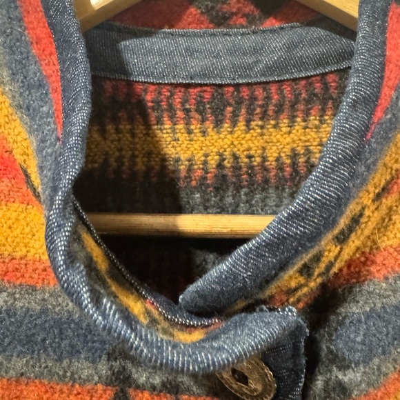 Men’s Vintage Nordic Aztec Vest - Picture 5 of 8